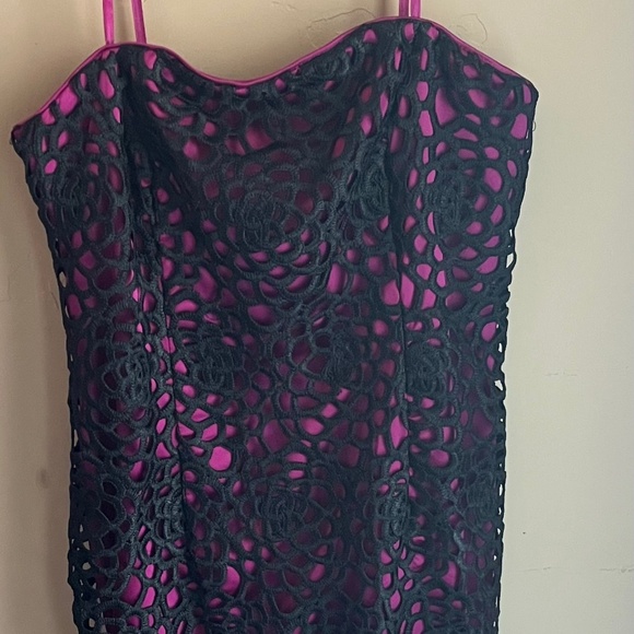 Dress - Picture 1 of 1